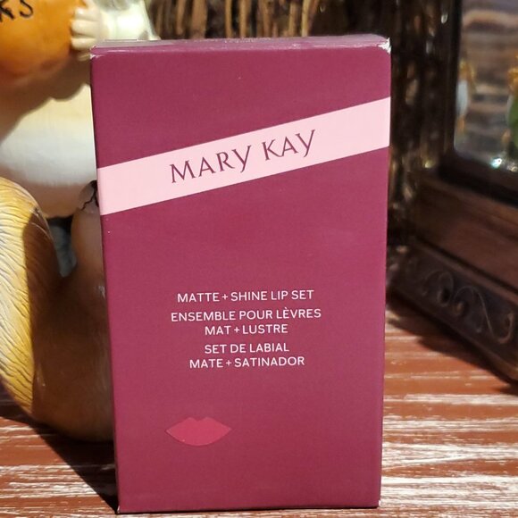 Rose Pink Matte + Shine Lip Set - Limited Edition Mary Kay - Picture 11 of 13